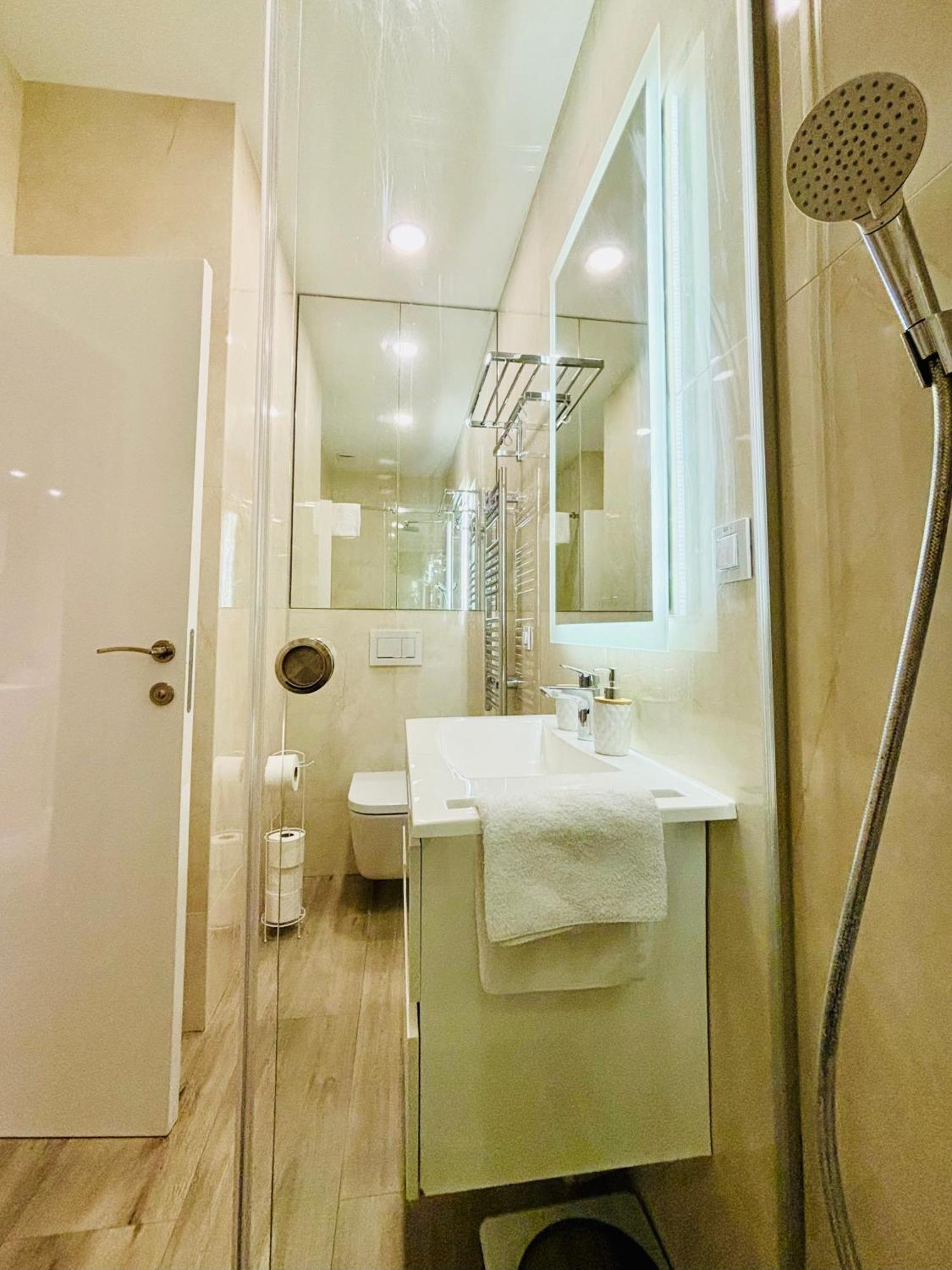 Lirra Luxe - Central Belgrade Apartments Eksteriør billede